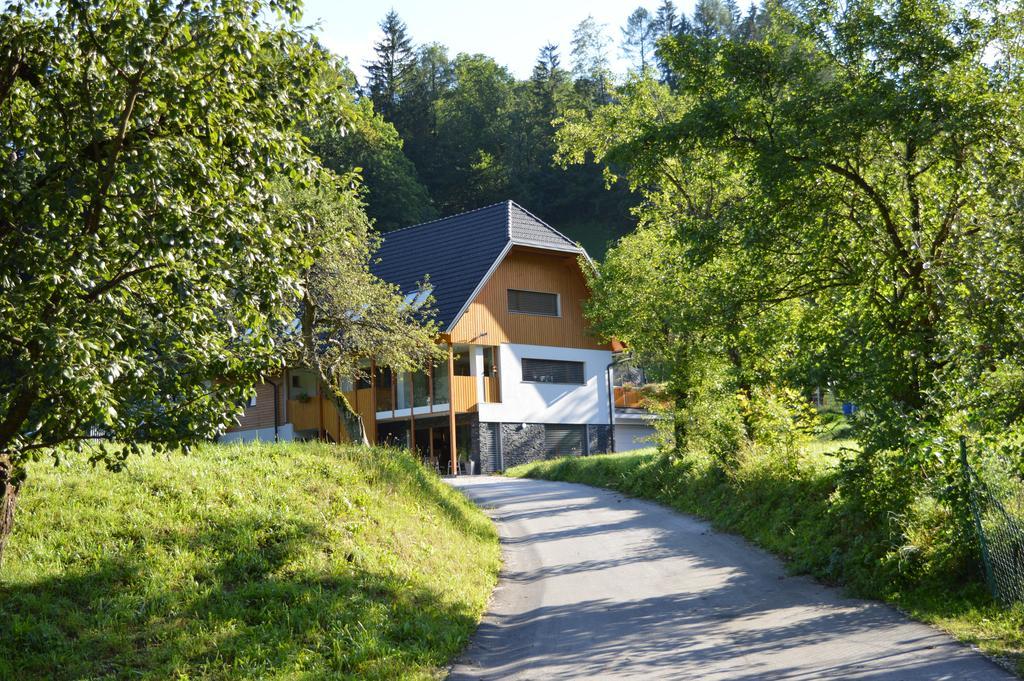 Apartments Tourist Farm Storman With Ev Ch-Station Тржич Екстер'єр фото