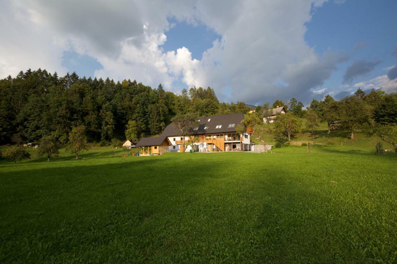 Apartments Tourist Farm Storman With Ev Ch-Station Тржич Екстер'єр фото